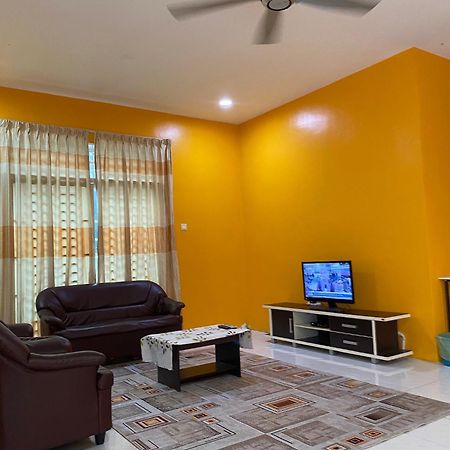 Desyafiq Homestay Kuala Kedah Esterno foto