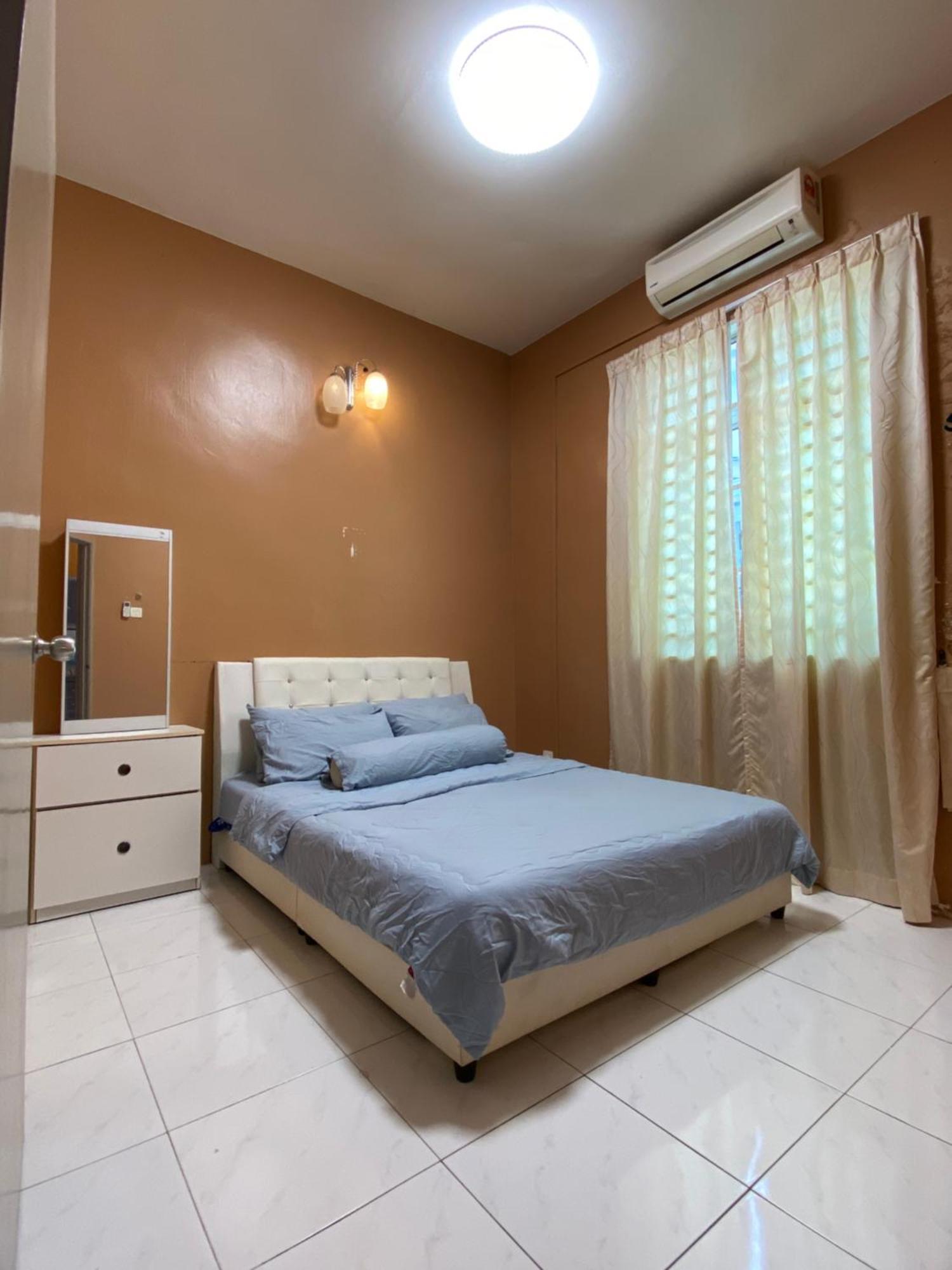Desyafiq Homestay Kuala Kedah Esterno foto
